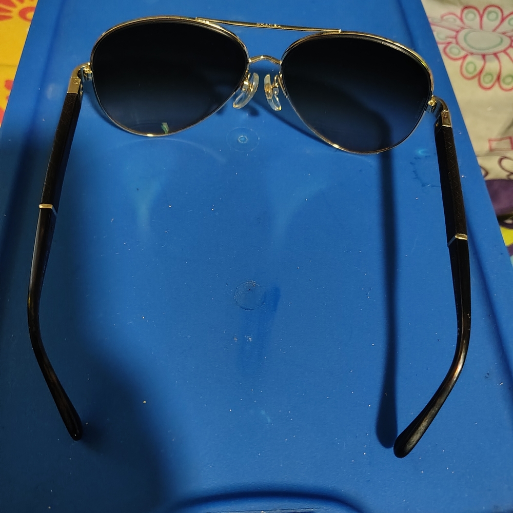 CHANEL AVIATOR sunglasses, π―% Authentic ( Firm $$,π²π₯) - Picture 7 of 14